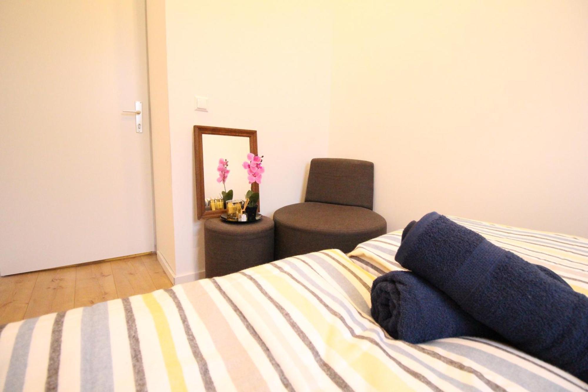 Disc Cozy Rooms In Liesing Viena Exterior foto